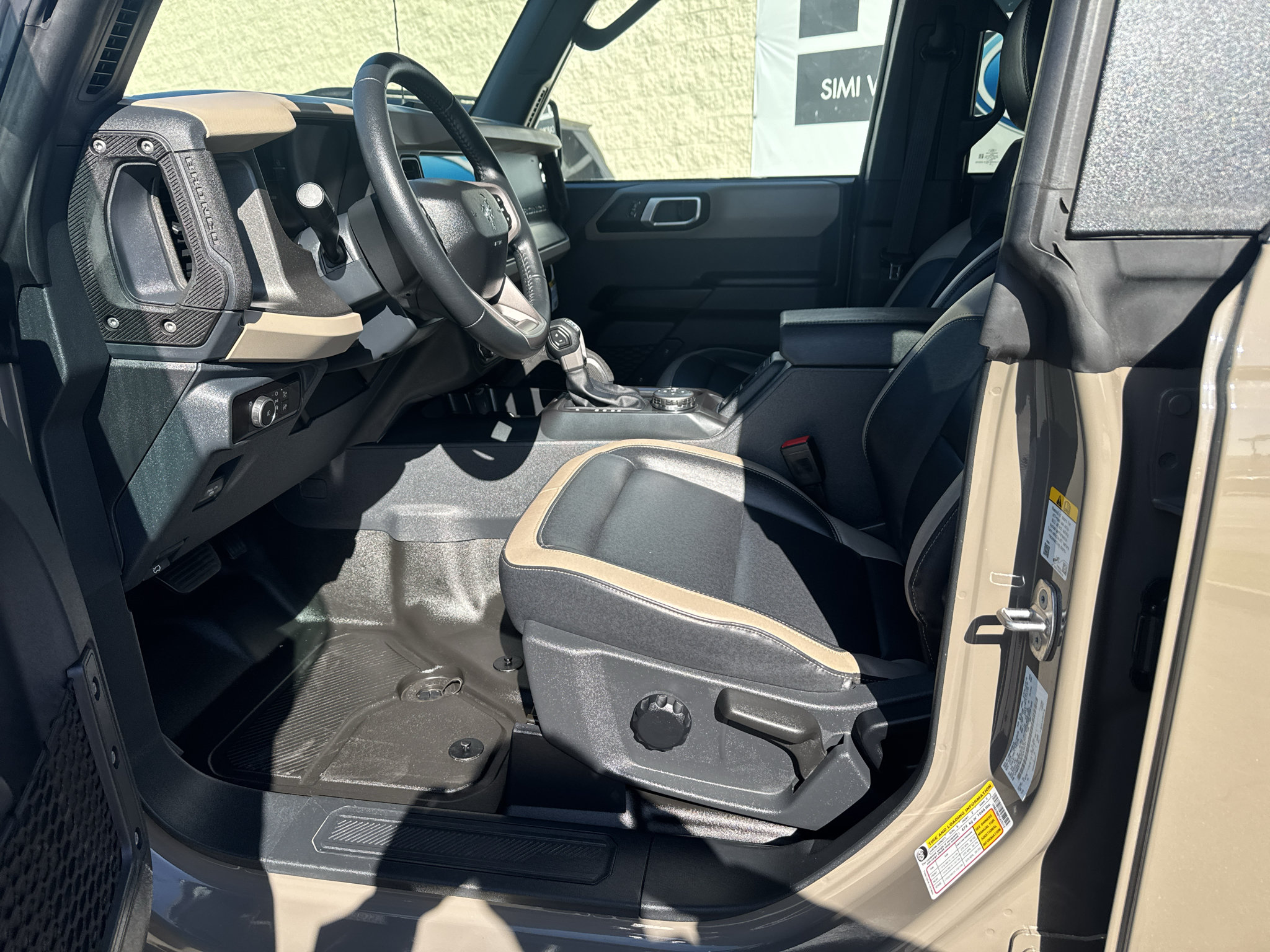 Used 2026 Ford Bronco Big Bend w/ Black Diamond Package AWD/4WD image 7