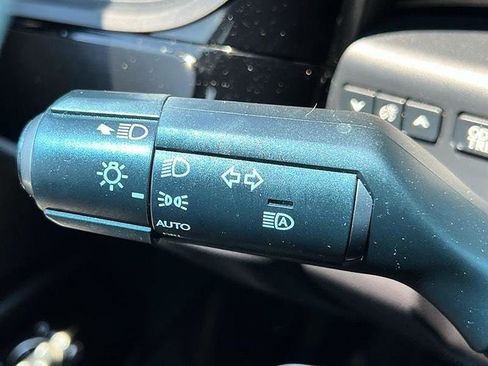 Used 2024 Lexus ES 350 w/ Premium Package FWD image 32