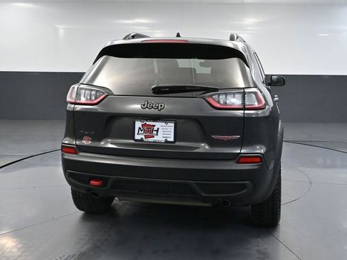 Used 2022 Jeep Cherokee Trailhawk image 6