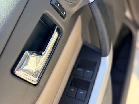 Used 2013 Ford Edge SE image 13