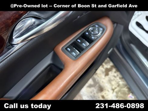 Used 2019 Cadillac XT5 Luxury AWD/4WD image 17