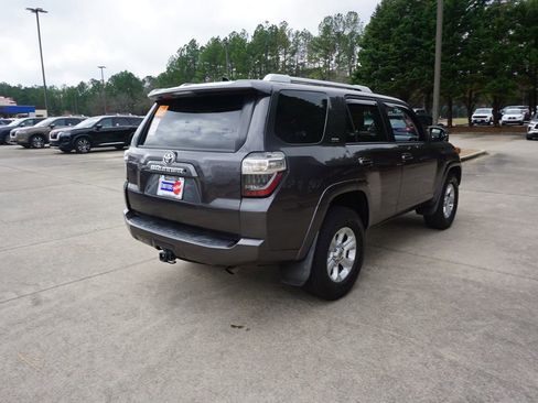 Used 2017 Toyota 4Runner SR5 Premium image 20