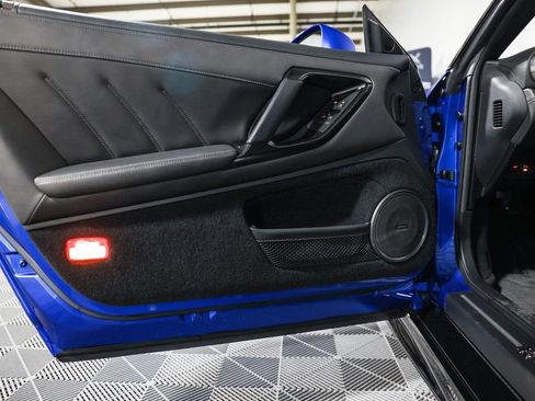 Used 2021 Nissan GT-R Premium image 28