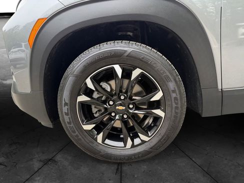 Used 2021 Chevrolet TrailBlazer LT w/ Convenience Package AWD/4WD image 14