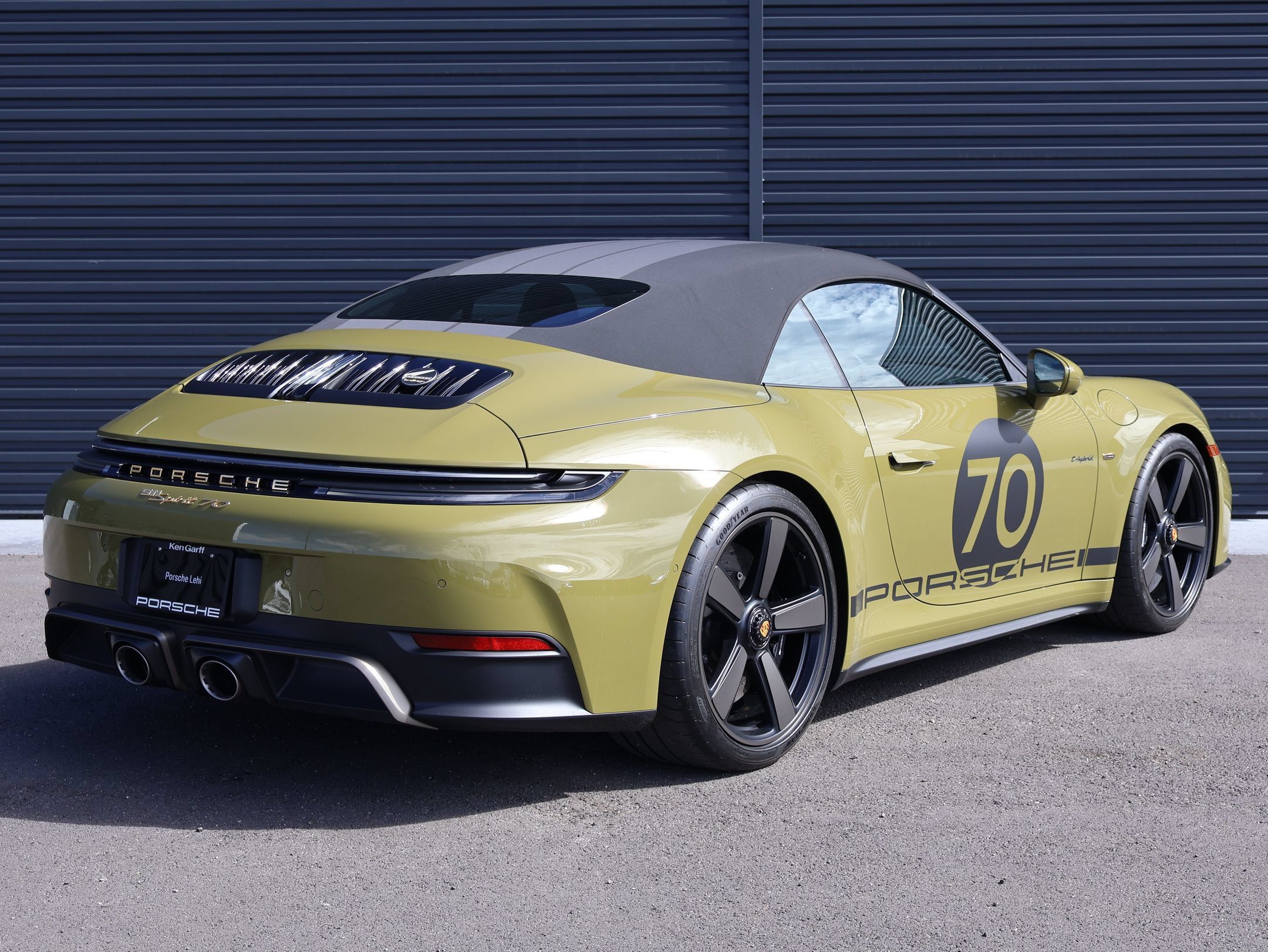 Certified 2026 Porsche 911 Carrera GTS RWD image 10