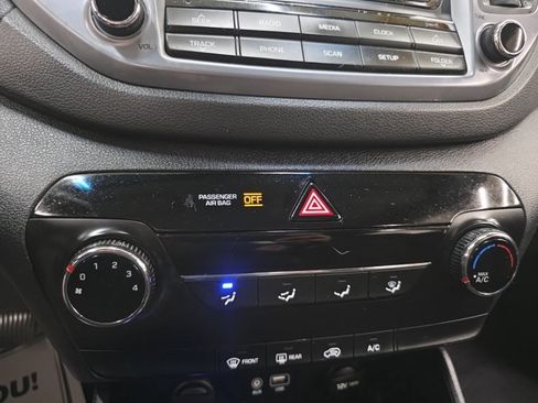 Used 2016 Hyundai Tucson SE w/ Option Group 02 AWD/4WD image 16