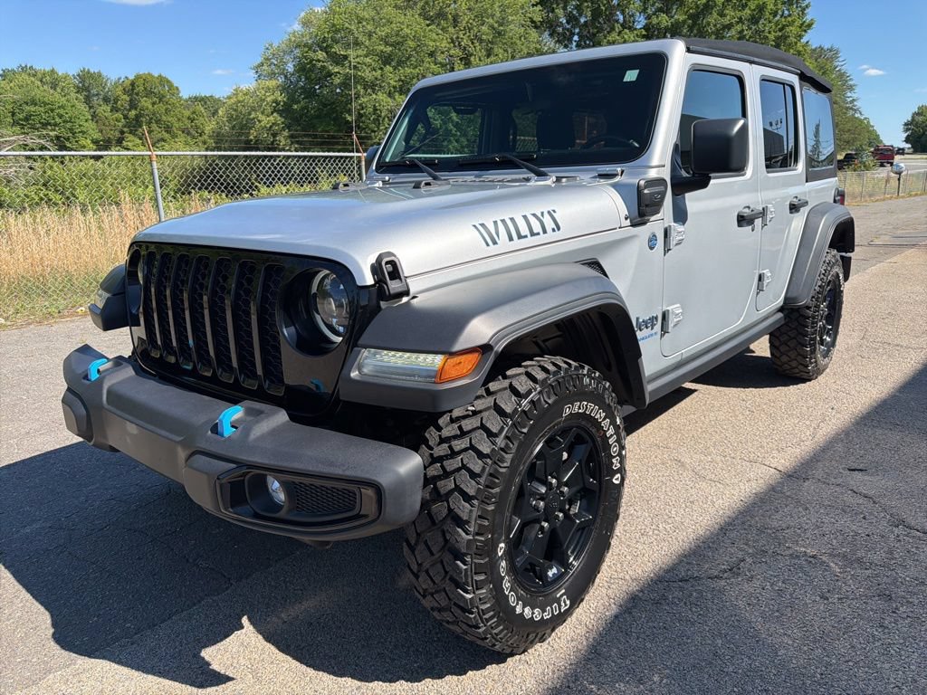 Used 2023 Jeep Wrangler 4WD Unlimited Willys w/ Cold Weather Group image 6