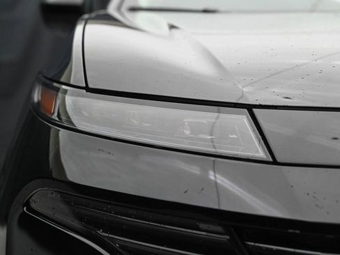 New 2025 Nissan Murano SV image 3