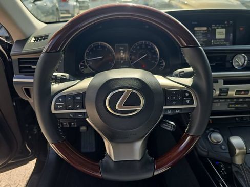 Used 2017 Lexus ES 350 w/ Premium Package FWD image 30