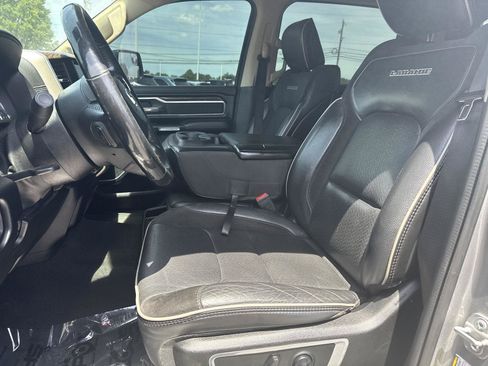 Used 2020 RAM 1500 Laramie AWD/4WD image 8