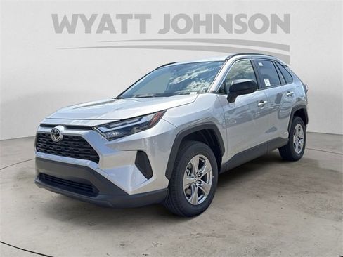 Used 2025 Toyota RAV4 LE image 1