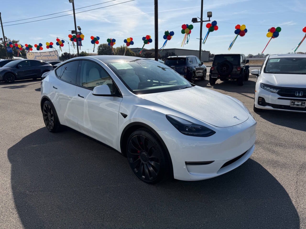 Used 2023 Tesla Model Y Performance AWD/4WD image 2