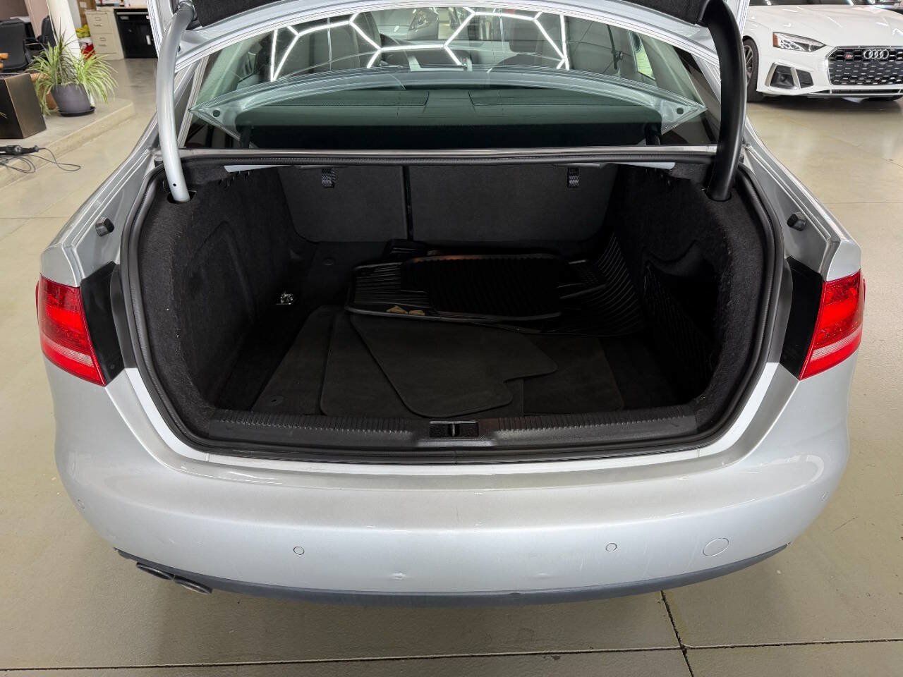 Used 2011 Audi A4 2.0T Premium Plus AWD/4WD image 9