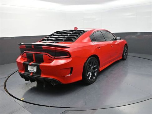 Used 2022 Dodge Charger R/T w/ Plus Group image 7