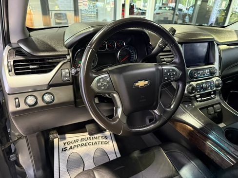 Used 2018 Chevrolet Suburban LT AWD/4WD image 32