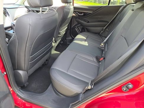 Certified 2025 Subaru Outback Limited AWD/4WD image 17