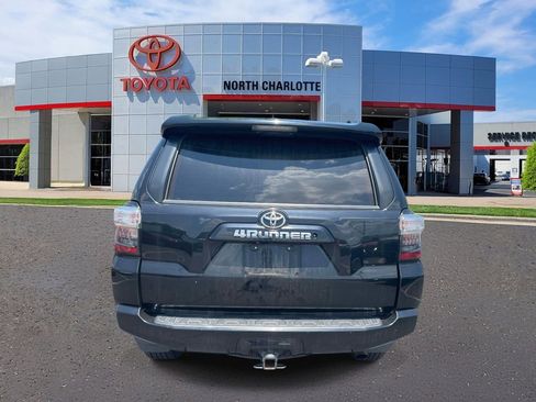 Used 2019 Toyota 4Runner SR5 Premium AWD/4WD image 6