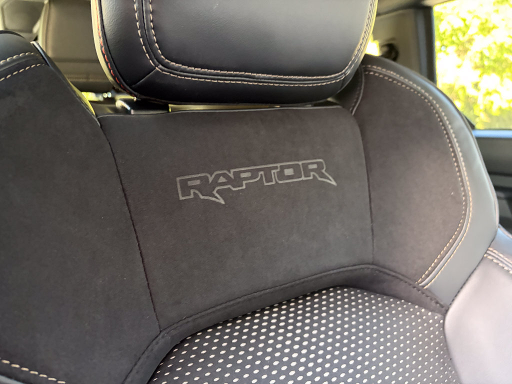 New 2026 Ford Bronco Raptor w/ Interior Carbon Fiber Pack AWD/4WD image 28