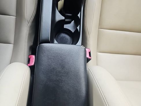 Used 2012 Lexus CT 200h Premium FWD image 22