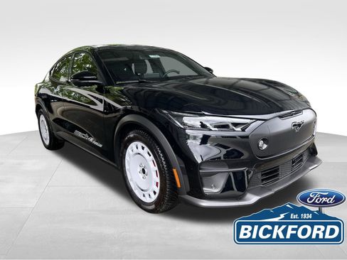 New 2025 Ford Mustang Mach-E GT w/ Interior Protection Package AWD/4WD image 5