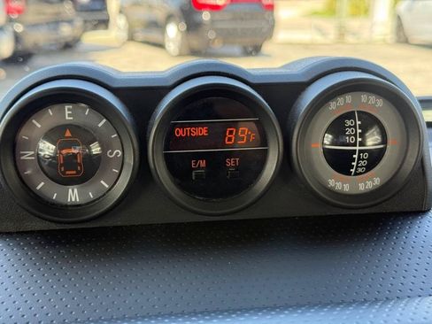 Used 2012 Toyota FJ Cruiser 4WD image 34