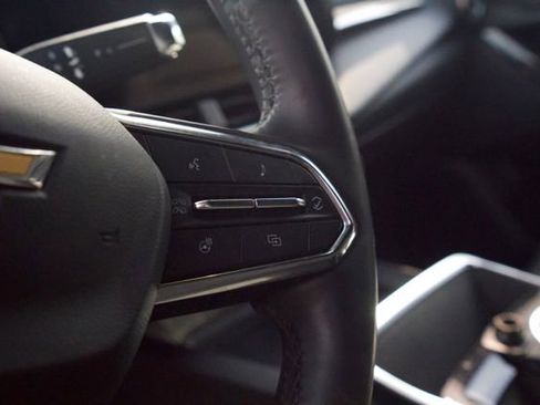 Used 2025 Chevrolet Equinox LT FWD image 14