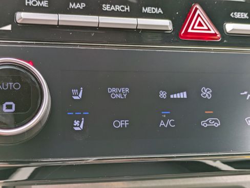 New 2026 Hyundai Tucson Limited image 28