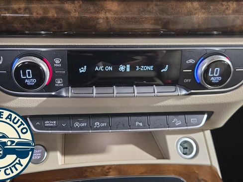 Used 2018 Audi Q5 2.0T Premium Plus w/ Premium Plus Package image 16