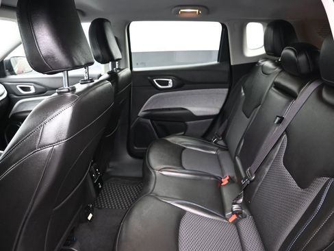 Used 2022 Jeep Compass Latitude w/ Convenience Group image 25