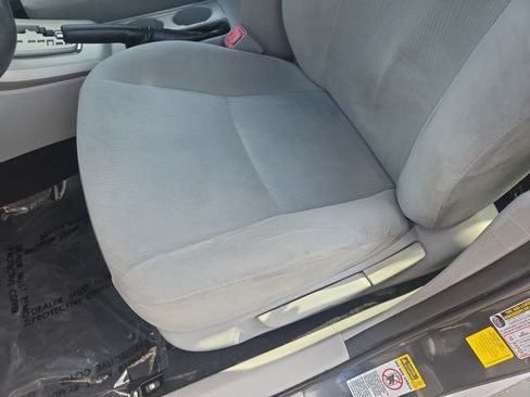 Used 2011 Toyota Corolla LE FWD image 23