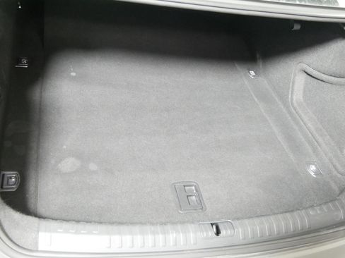 Used 2023 Audi A6 Premium image 18