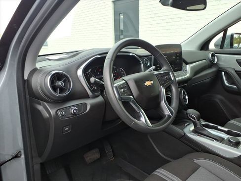 Used 2024 Chevrolet Blazer LT w/ Convenience Package image 5