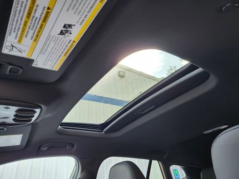 New 2026 Chevrolet Trax RS w/ Sunroof Package image 18