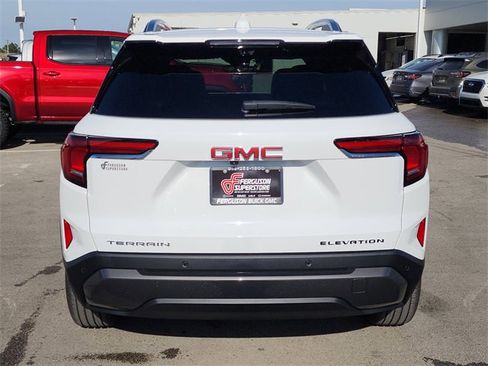 New 2026 GMC Terrain Elevation w/ Elevation Premium Package image 4