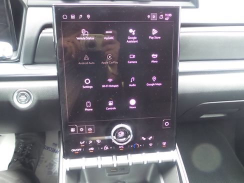 Used 2025 GMC Terrain Elevation image 16