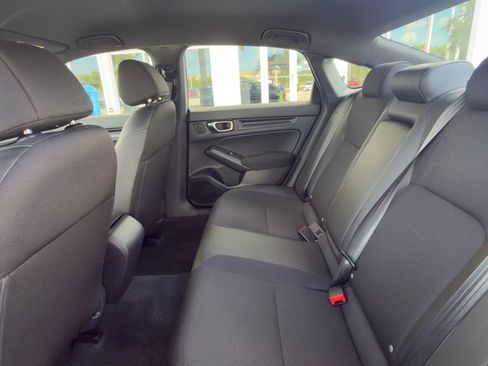 Used 2025 Honda Civic Sport image 6