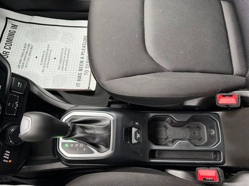 Used 2021 Jeep Renegade Sport w/ Sport Appearance Group image 27