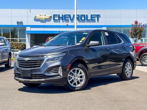 Used 2023 Chevrolet Equinox LT AWD/4WD image 1