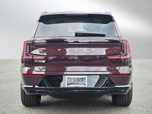 New 2025 Volvo EX90 Ultra w/ Protection Package Premier image 6