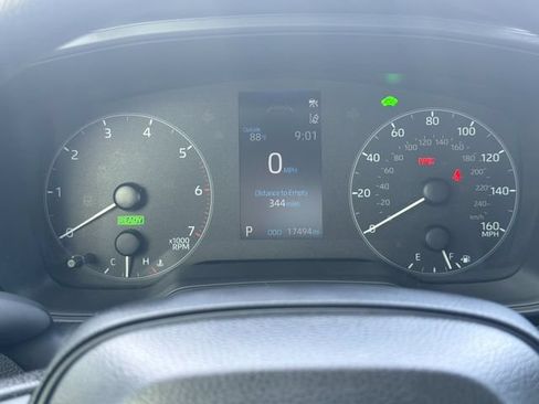 Used 2024 Toyota Corolla LE FWD image 25