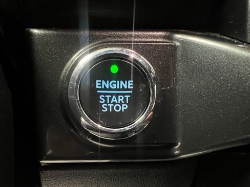 Used 2022 Ford F150 XLT w/ Equipment Group 302A High image 33