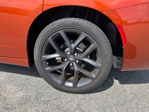 Used 2022 Dodge Charger SXT w/ Blacktop Package RWD image 9