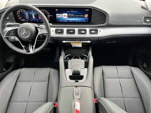 New 2026 Mercedes-Benz GLE 450 4MATIC image 9
