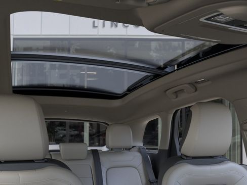 New 2026 Lincoln Corsair Grand Touring AWD/4WD image 22