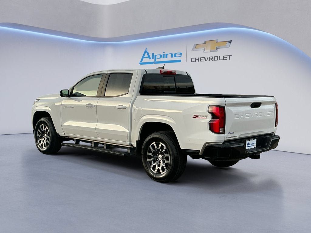 Used 2024 Chevrolet Colorado Z71 w/ Advanced Trailering Package AWD/4WD image 3