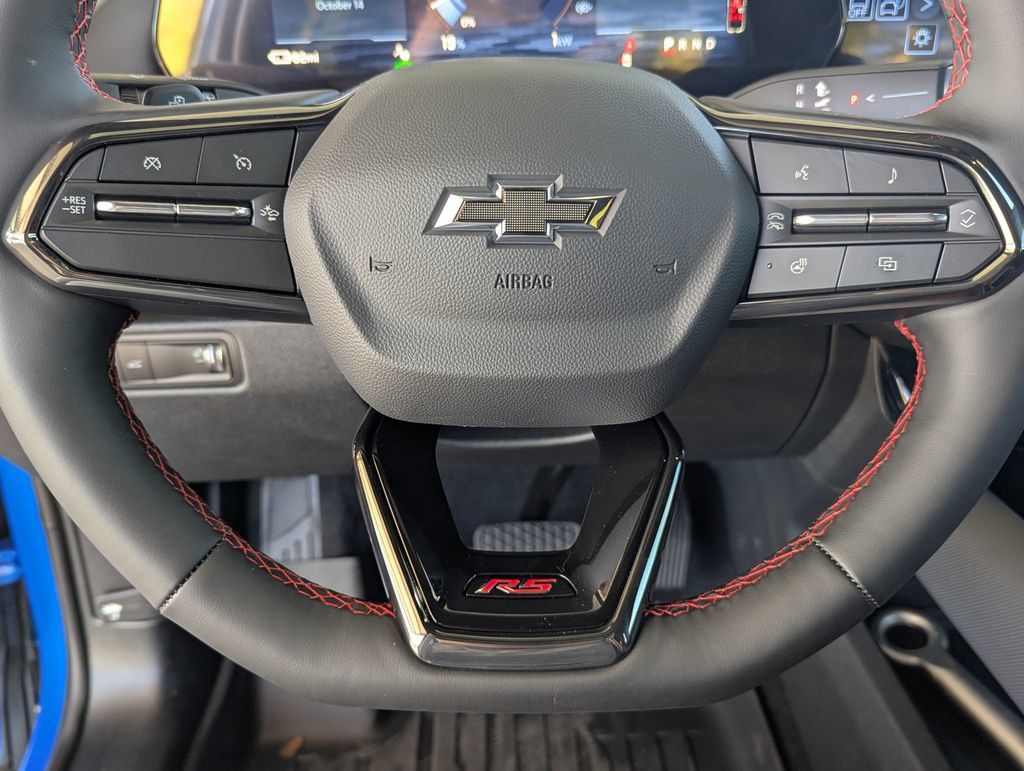 New 2026 Chevrolet Equinox EV RS FWD image 15