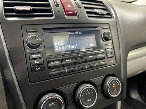 Used 2014 Subaru Forester 2.5i Limited image 14