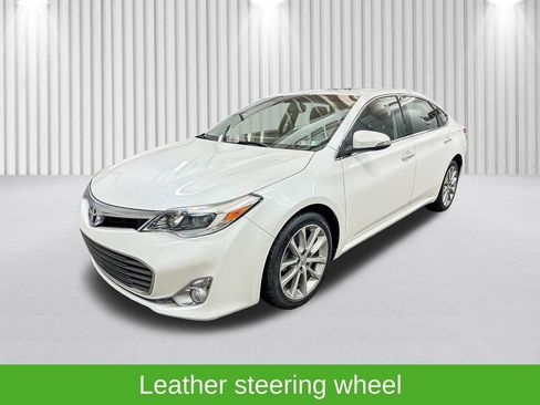 Used 2014 Toyota Avalon XLE Touring FWD image 13