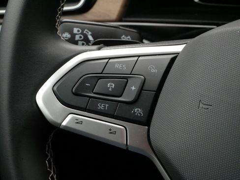 Certified 2026 Volkswagen Atlas SE AWD/4WD image 26