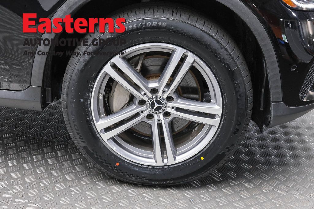 Used 2022 Mercedes-Benz GLC 300 4MATIC w/ Multimedia Package Lite image 34